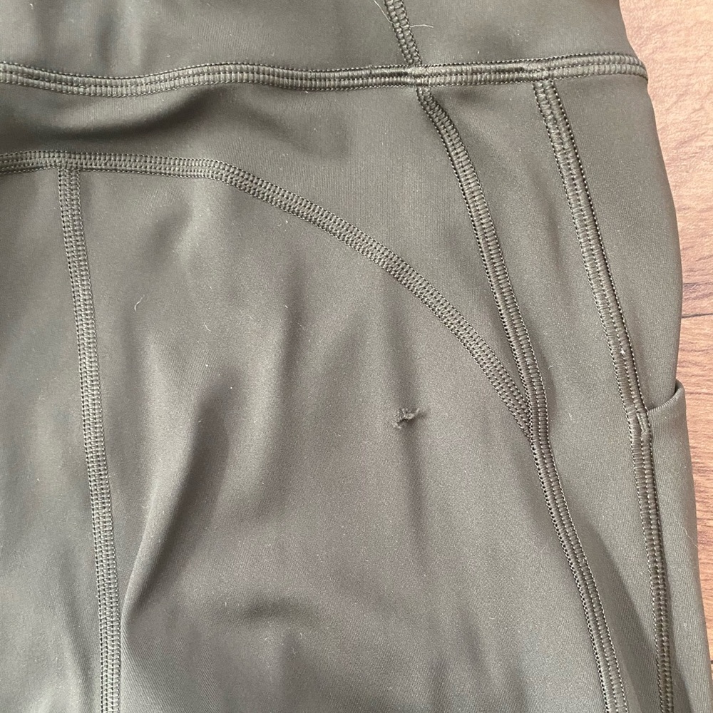 Time to sweat 28” lululemon leggings - Picture 6 of 6